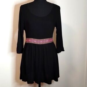 Basil Lola black rayon tunic with embroidery waistband Sz S Gently loved